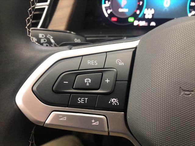 new 2025 Volkswagen Atlas car, priced at $42,943