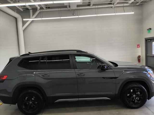 new 2025 Volkswagen Atlas car, priced at $45,939