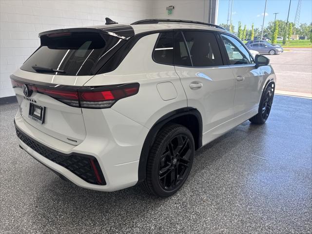 new 2025 Volkswagen Tiguan car, priced at $38,081