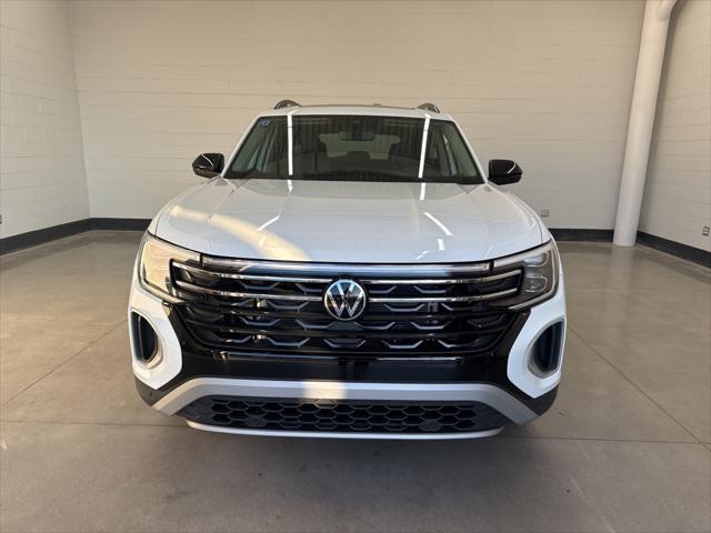 new 2025 Volkswagen Atlas car, priced at $44,904