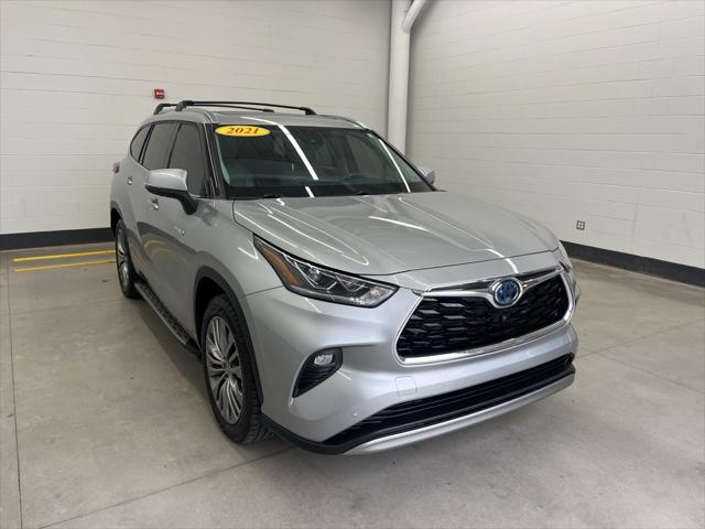 used 2021 Toyota Highlander Hybrid car, priced at $37,895