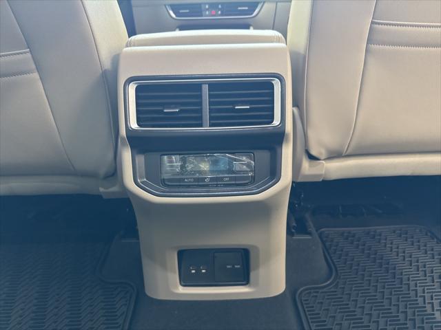 new 2025 Volkswagen Atlas car, priced at $43,541