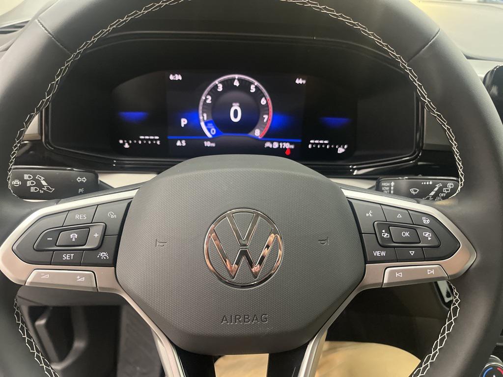 new 2026 Volkswagen Taos car, priced at $28,047