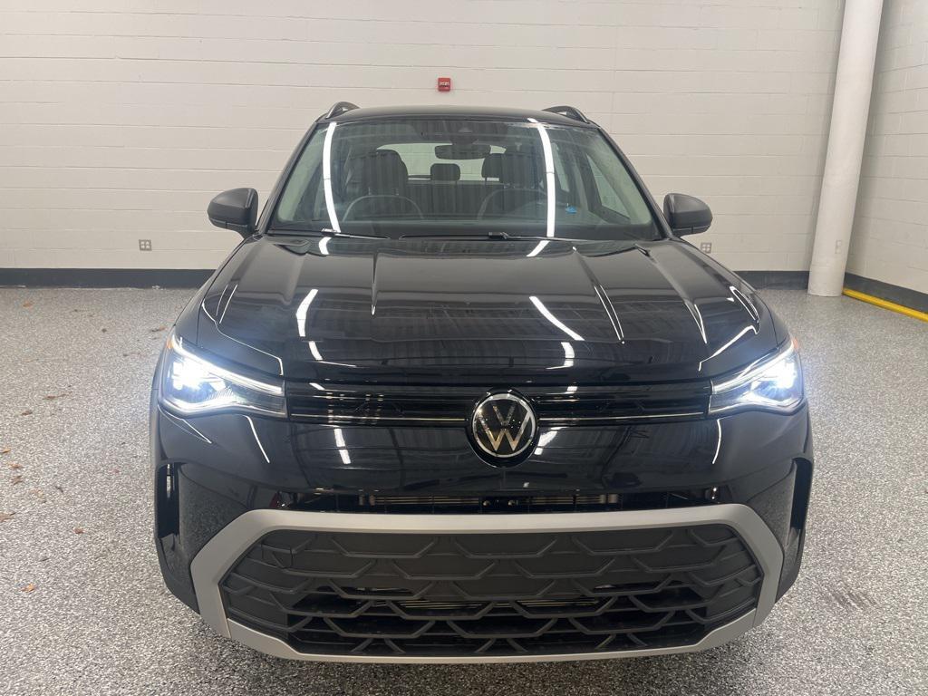 new 2026 Volkswagen Taos car, priced at $28,047