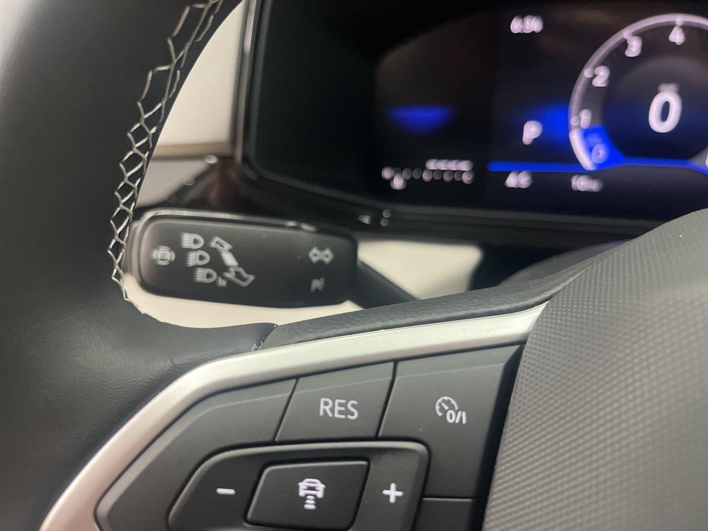 new 2026 Volkswagen Taos car, priced at $28,047