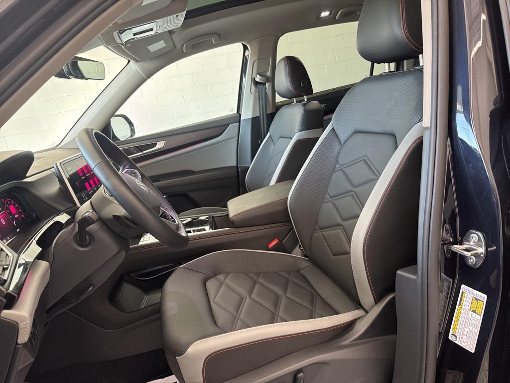 used 2025 Volkswagen Atlas car, priced at $41,271