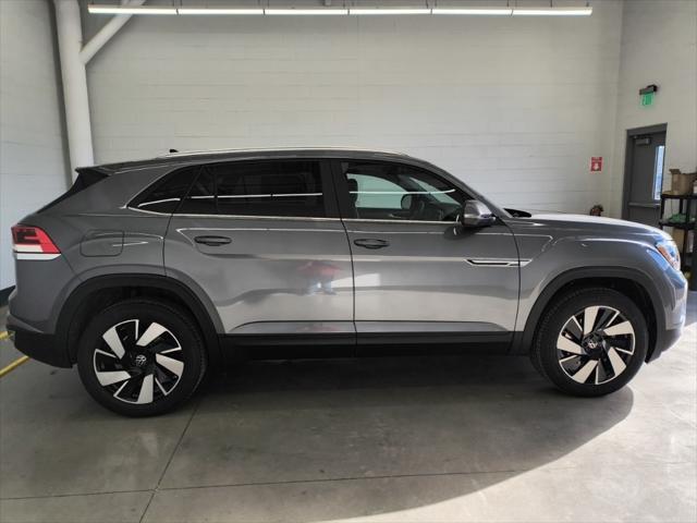 new 2025 Volkswagen Atlas Cross Sport car, priced at $43,091