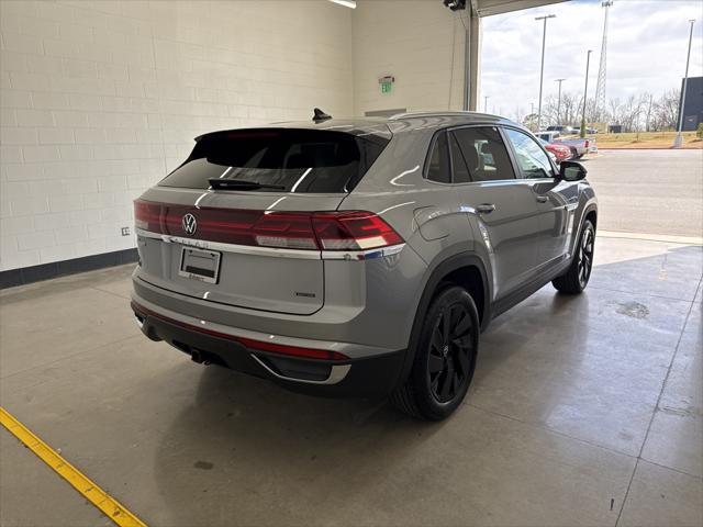 new 2025 Volkswagen Atlas Cross Sport car, priced at $43,603