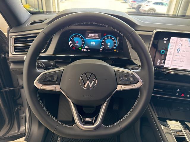 new 2025 Volkswagen Atlas Cross Sport car, priced at $43,603