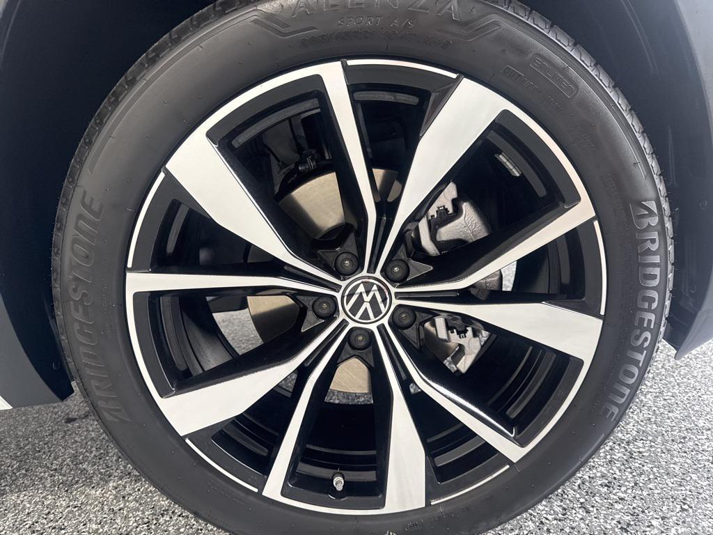 new 2026 Volkswagen Atlas car, priced at $56,286