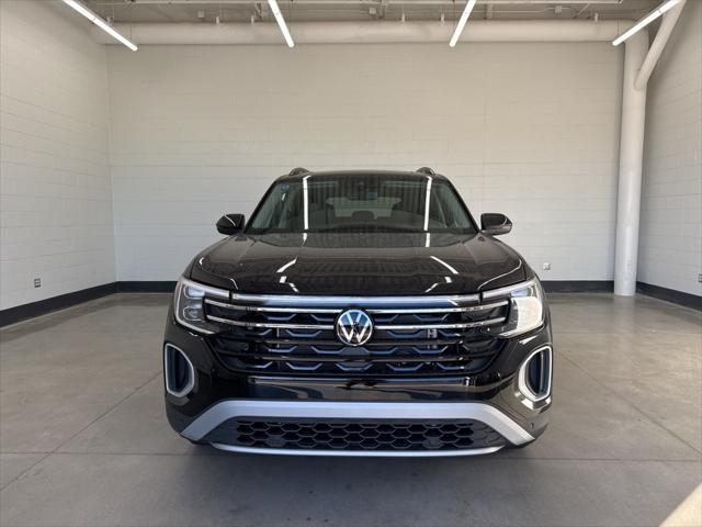 new 2025 Volkswagen Atlas car, priced at $44,904