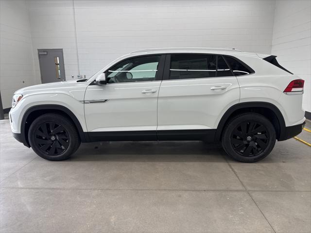 new 2025 Volkswagen Atlas Cross Sport car, priced at $45,603