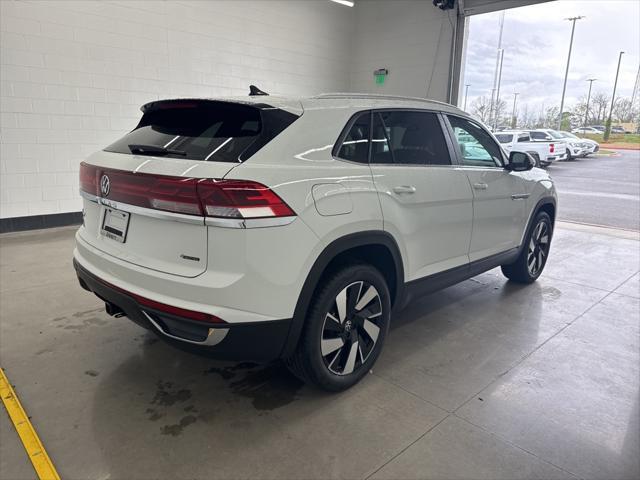 new 2025 Volkswagen Atlas Cross Sport car, priced at $43,091