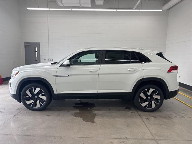 new 2025 Volkswagen Atlas Cross Sport car, priced at $43,091