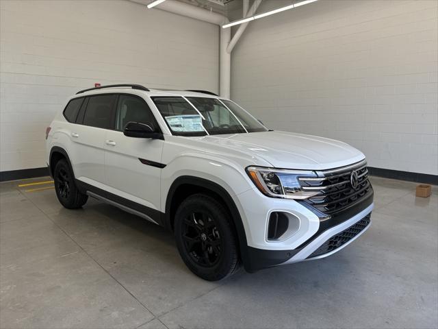 new 2024 Volkswagen Atlas car, priced at $54,411