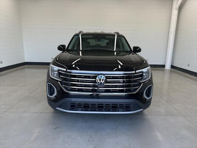 new 2024 Volkswagen Atlas car, priced at $39,415