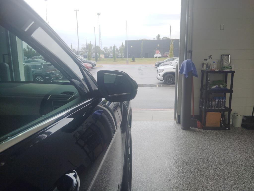 new 2026 Volkswagen Atlas car, priced at $46,088