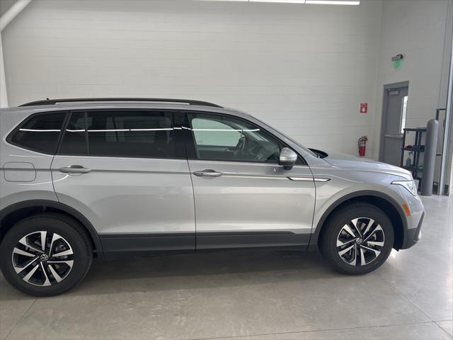 new 2024 Volkswagen Tiguan car, priced at $26,476