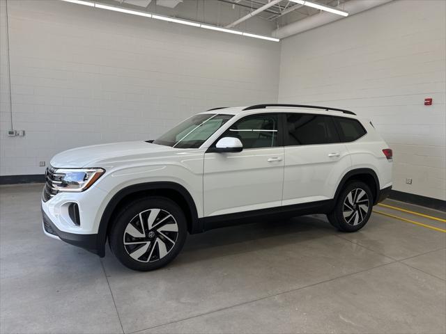 new 2024 Volkswagen Atlas car, priced at $39,350