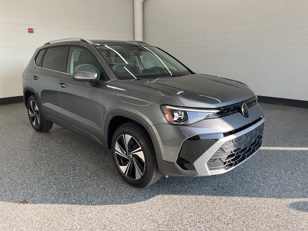 new 2026 Volkswagen Taos car, priced at $33,026