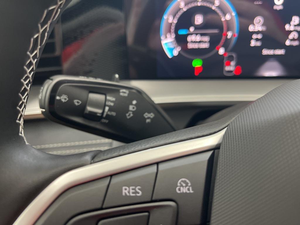 new 2026 Volkswagen Tiguan car, priced at $36,268