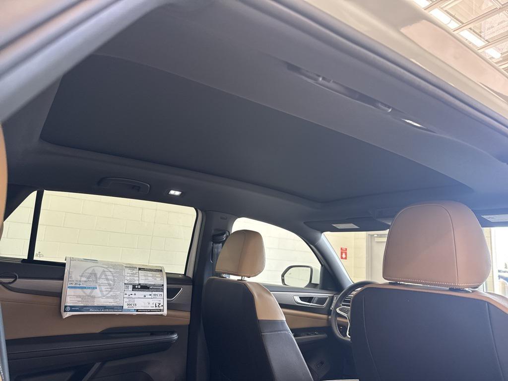 new 2025 Volkswagen Atlas Cross Sport car, priced at $41,183