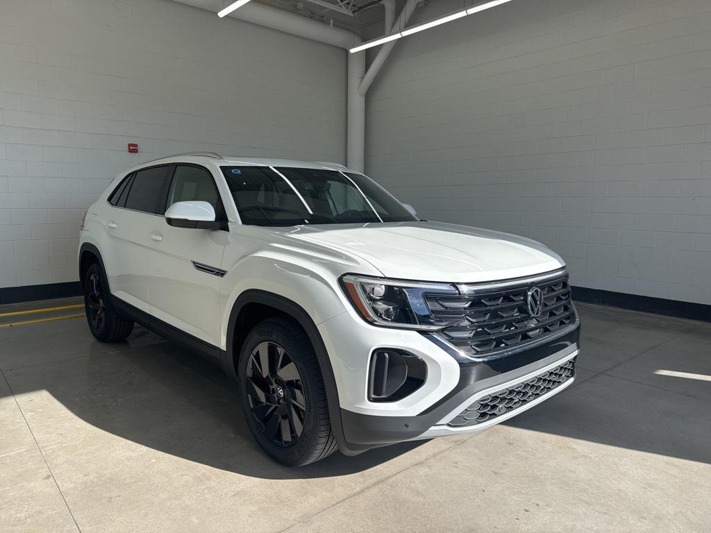 new 2025 Volkswagen Atlas Cross Sport car, priced at $41,183