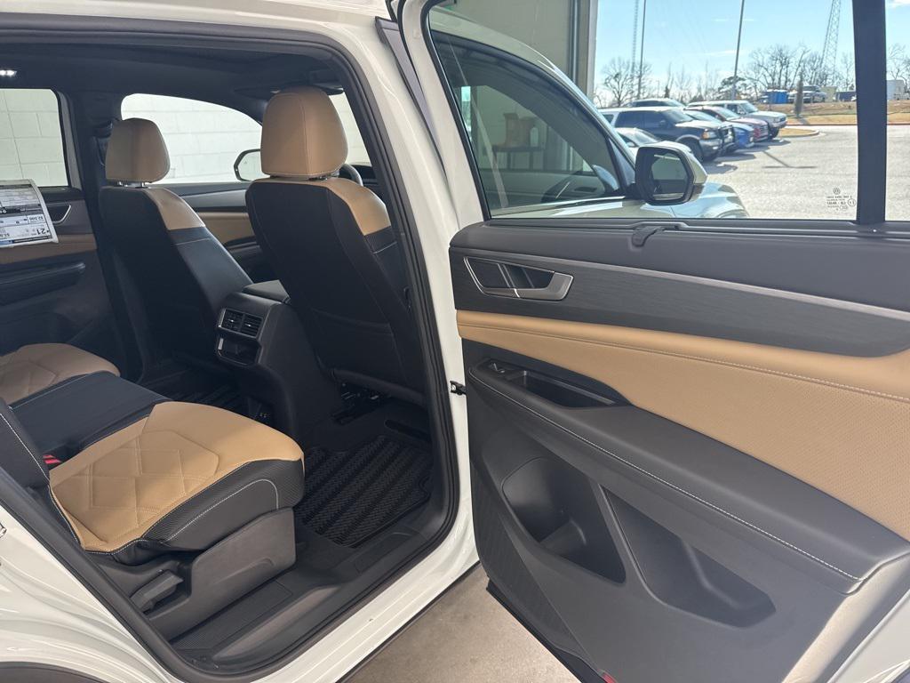 new 2025 Volkswagen Atlas Cross Sport car, priced at $41,183
