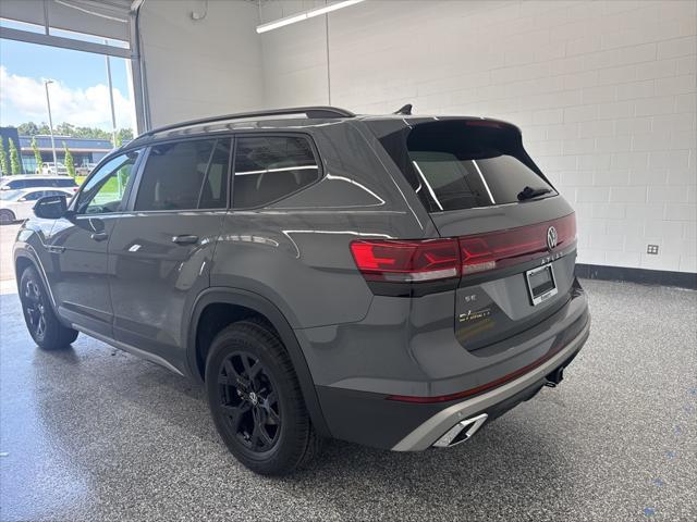 new 2025 Volkswagen Atlas car, priced at $44,514