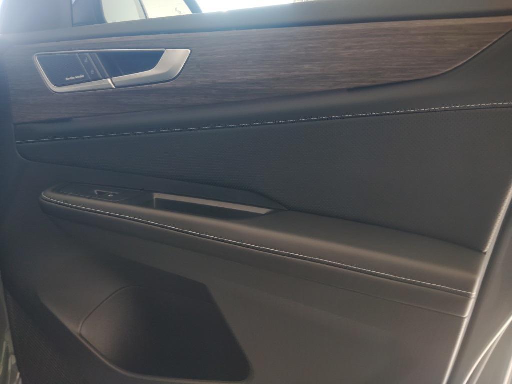 new 2026 Volkswagen Atlas car, priced at $54,716