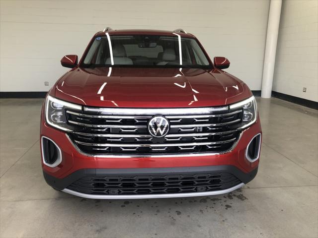 new 2024 Volkswagen Atlas car, priced at $51,726