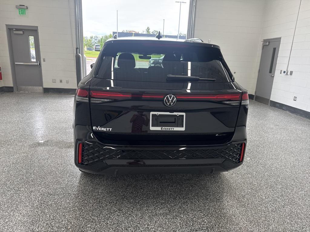 new 2025 Volkswagen Tiguan car, priced at $37,054