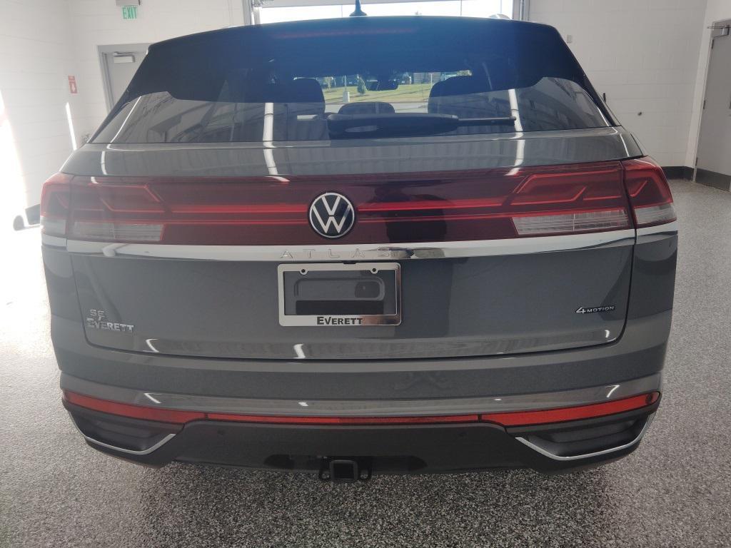 new 2026 Volkswagen Atlas Cross Sport car, priced at $45,831