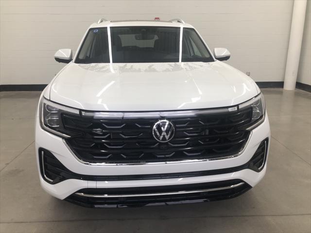 new 2025 Volkswagen Atlas car, priced at $53,506