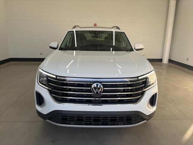 new 2025 Volkswagen Atlas car, priced at $44,561