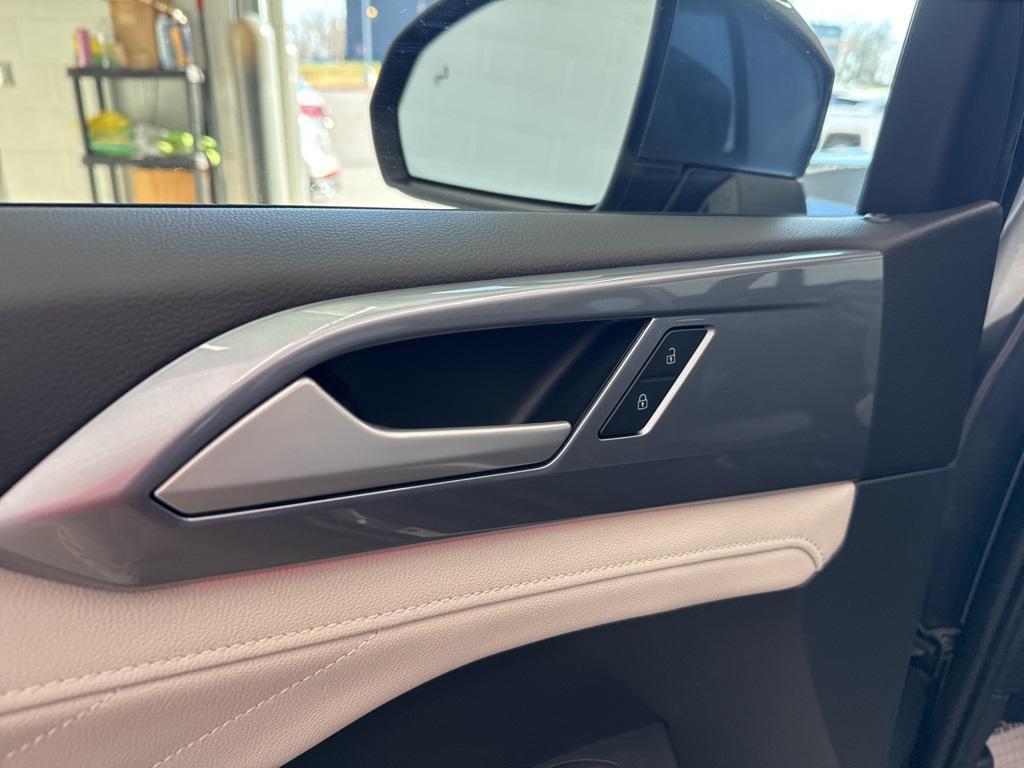 new 2025 Volkswagen Taos car, priced at $34,214