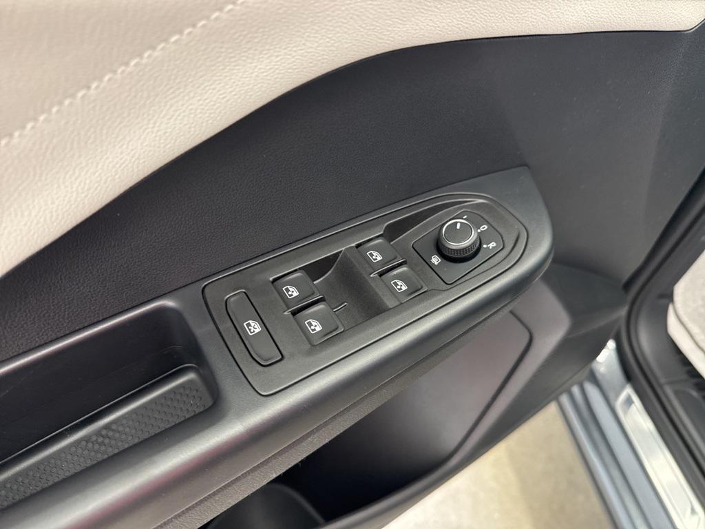 new 2025 Volkswagen Taos car, priced at $34,214