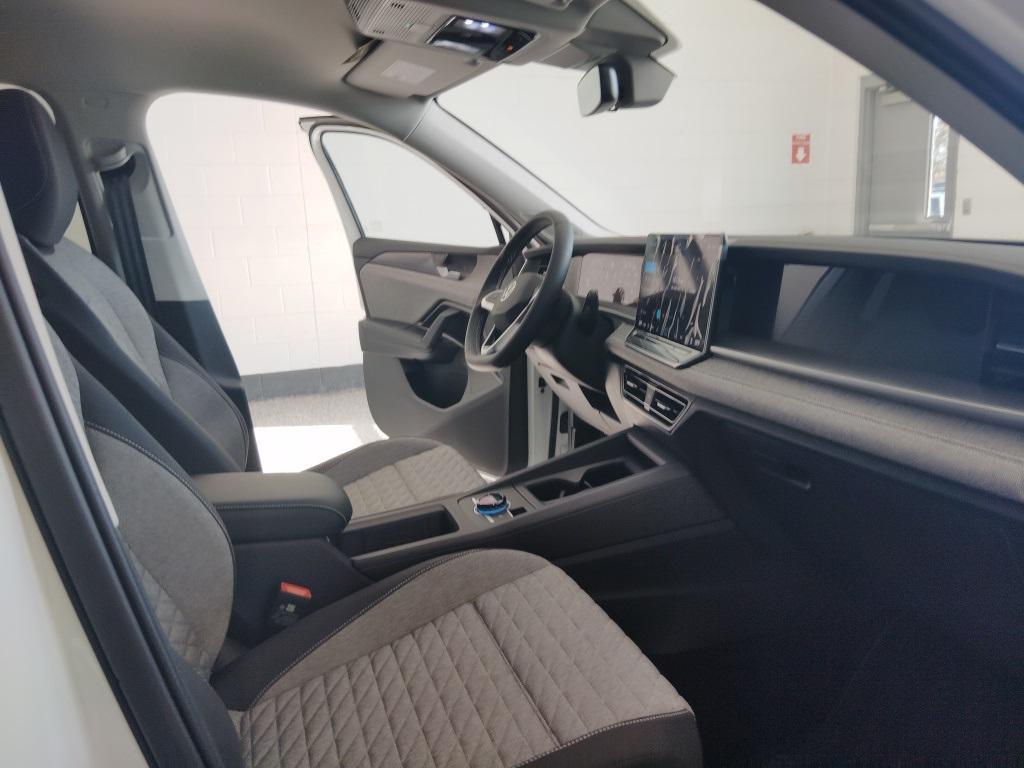 new 2026 Volkswagen Tiguan car, priced at $31,600