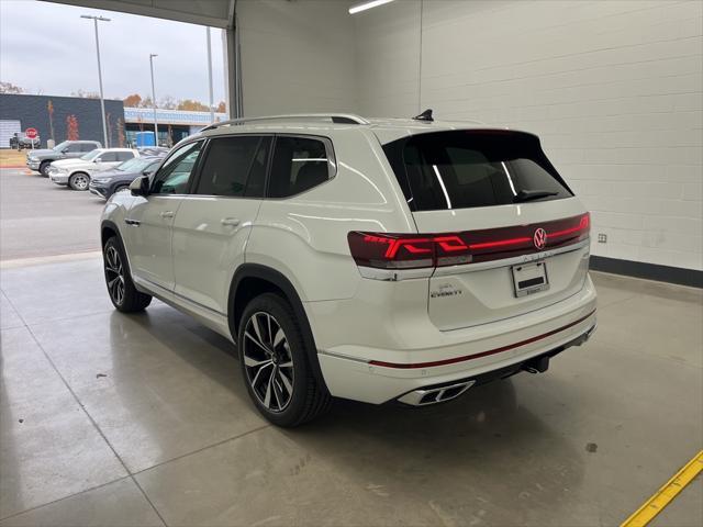 new 2025 Volkswagen Atlas car, priced at $53,311