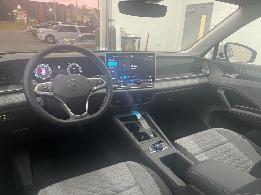 new 2026 Volkswagen Tiguan car, priced at $33,053