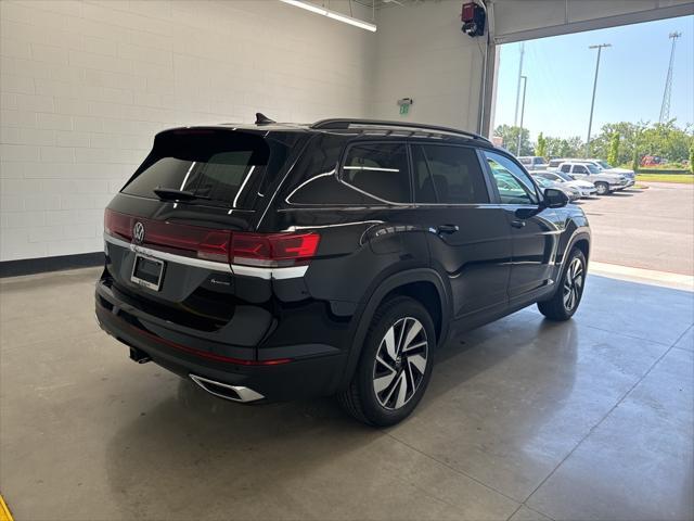 new 2024 Volkswagen Atlas car, priced at $39,350