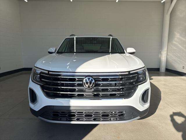 new 2025 Volkswagen Atlas car, priced at $44,561