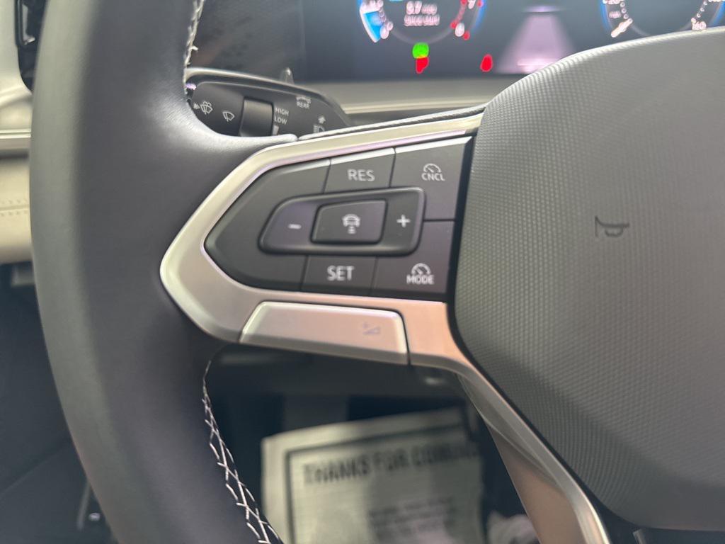 new 2025 Volkswagen Tiguan car, priced at $35,260