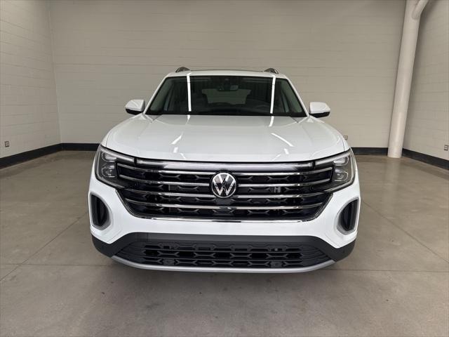 new 2025 Volkswagen Atlas car, priced at $45,154