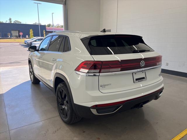 new 2025 Volkswagen Atlas Cross Sport car, priced at $44,911