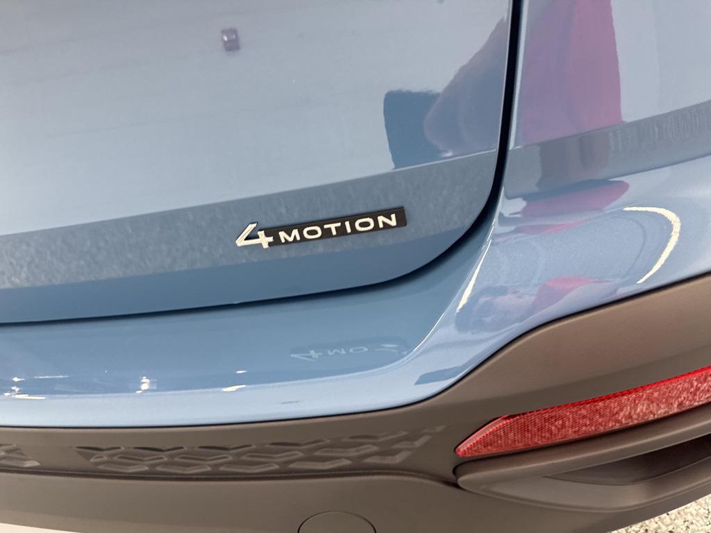 new 2025 Volkswagen Taos car, priced at $27,800