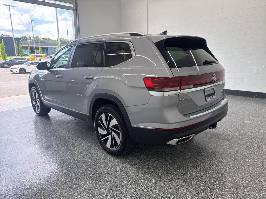 new 2026 Volkswagen Atlas car, priced at $50,821