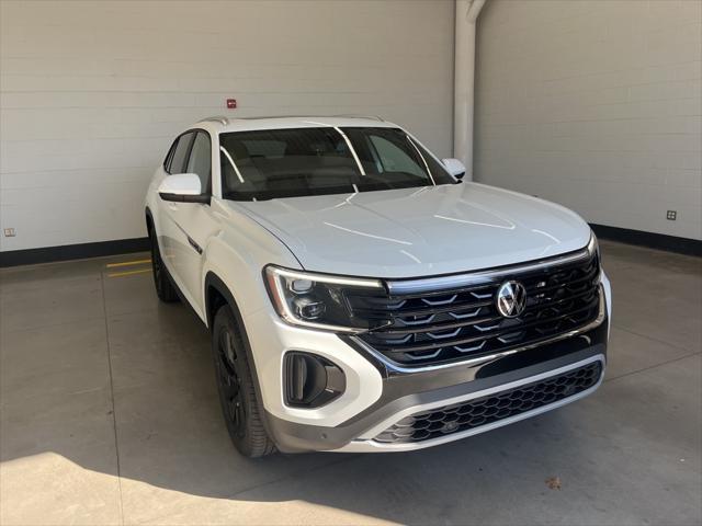 new 2025 Volkswagen Atlas Cross Sport car, priced at $44,911