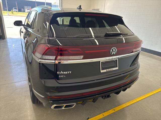 new 2025 Volkswagen Atlas Cross Sport car, priced at $51,846