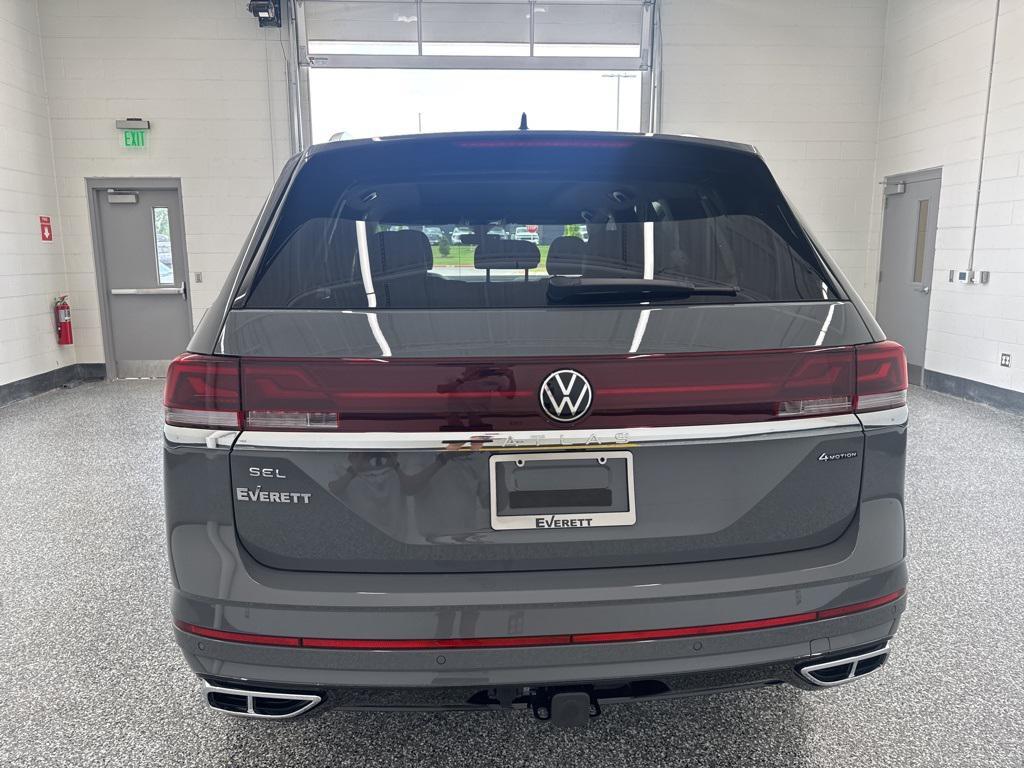 new 2025 Volkswagen Atlas car, priced at $50,848